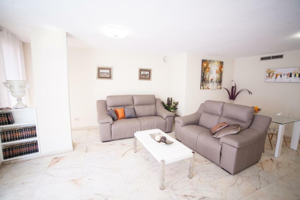 Apartment Grand Fernando Explanada Alicante Bagian luar foto